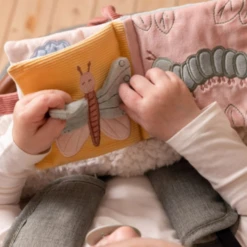 Little Dutch Soft Activity Book Flowers & Butterflies 7 Little Dutch Soft Activity Book Flowers & Butterflies -Baby Product 15 a4a5993a 5847 4f3e 8dcf 95c8bbd02982