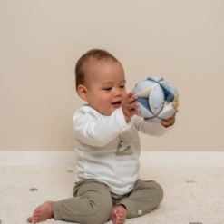 Little Dutch Gripping Ball Sailors Bay -Baby Product 2 09fb6707 f8c9 4d2d ba23 2381e7453a7d