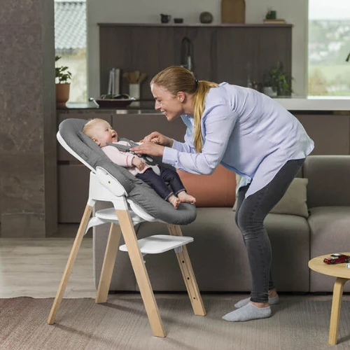 Newborn Set Deep Grey White Chassis Stokke® Steps™ 6 Newborn Set Deep Grey White Chassis Stokke® Steps™ - Image 4