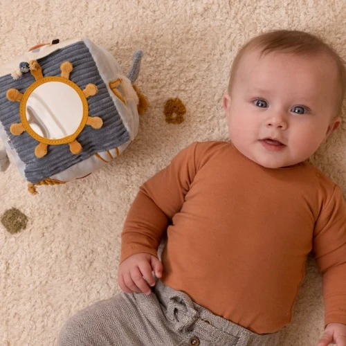 Little Dutch Activity Cube Sailors Bay 5 Little Dutch Activity Cube Sailors Bay - Image 3