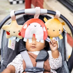 Pearhead Baby Stroller Toy Set -Baby Product 87112 setting 3 1800x1800 cafdf5f8 edcb 4aee 8280 16ab424b6f63