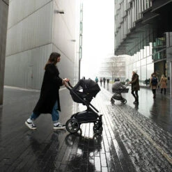 Nuna Pipa™ Urbn Caviar -Baby Product NUNA GL PIPAurbn MIXXnext London LS 8712 1100x1100 web 1 949c