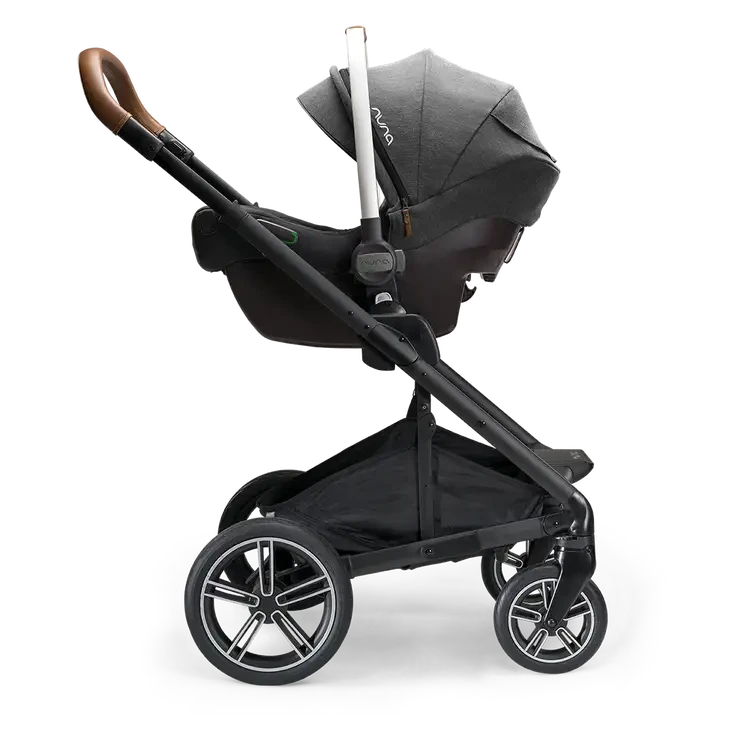 Nuna Mixx™ NextStroller With MagneTech Secure Snap™ Caviar 9 Nuna Mixx™ NextStroller With MagneTech Secure Snap™ Caviar - Image 7