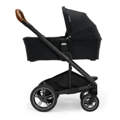 Nuna Mixx™ NextStroller With MagneTech Secure Snap™ Caviar 20 Nuna Mixx™ NextStroller With MagneTech Secure Snap™ Caviar -Baby Product Nuna MIXXnext CarryCot Caviar OP Web 601c