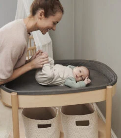 Stokke® Sleepi™ Changing Table Natural 6 Stokke® Sleepi™ Changing Table Natural -Baby Product Sleepi ChngTbl Natural 220419 0009 EDGE eCom